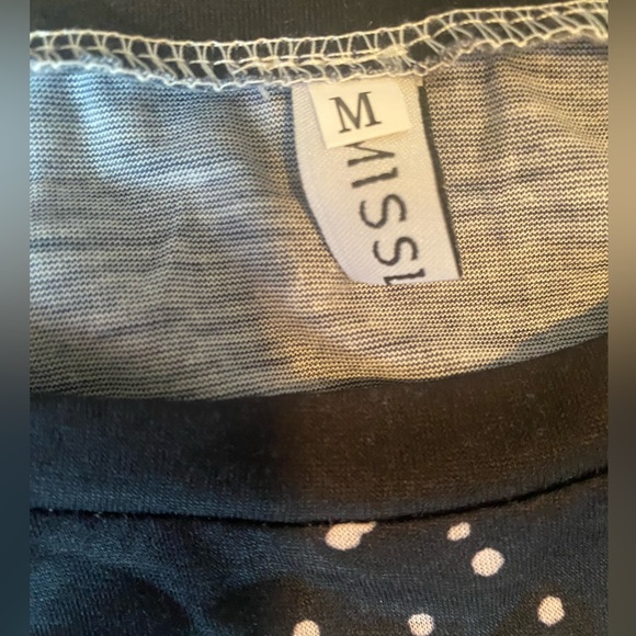 NWOT! ‘Country Roads’ Graphic Tee - Picture 6 of 6